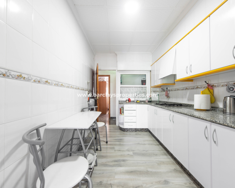 Reventa - Chalet Independiente - Urb. La Marina