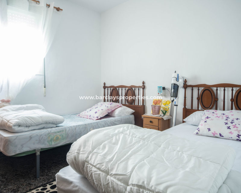 Reventa - Chalet Independiente - Urb. La Marina