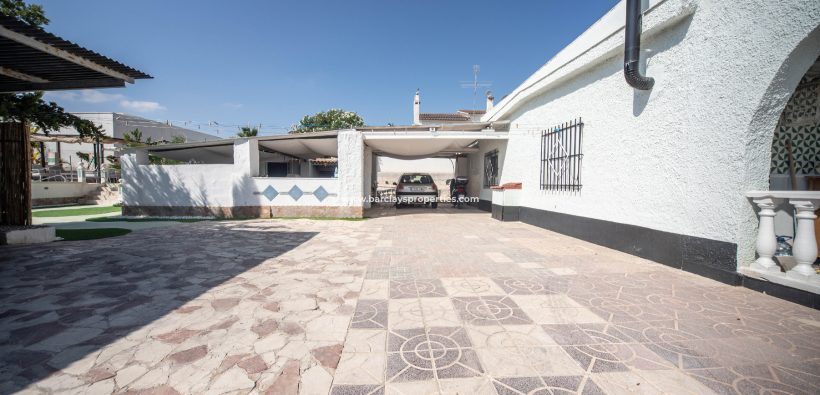 Reventa - Chalet Independiente - Urb. La Marina