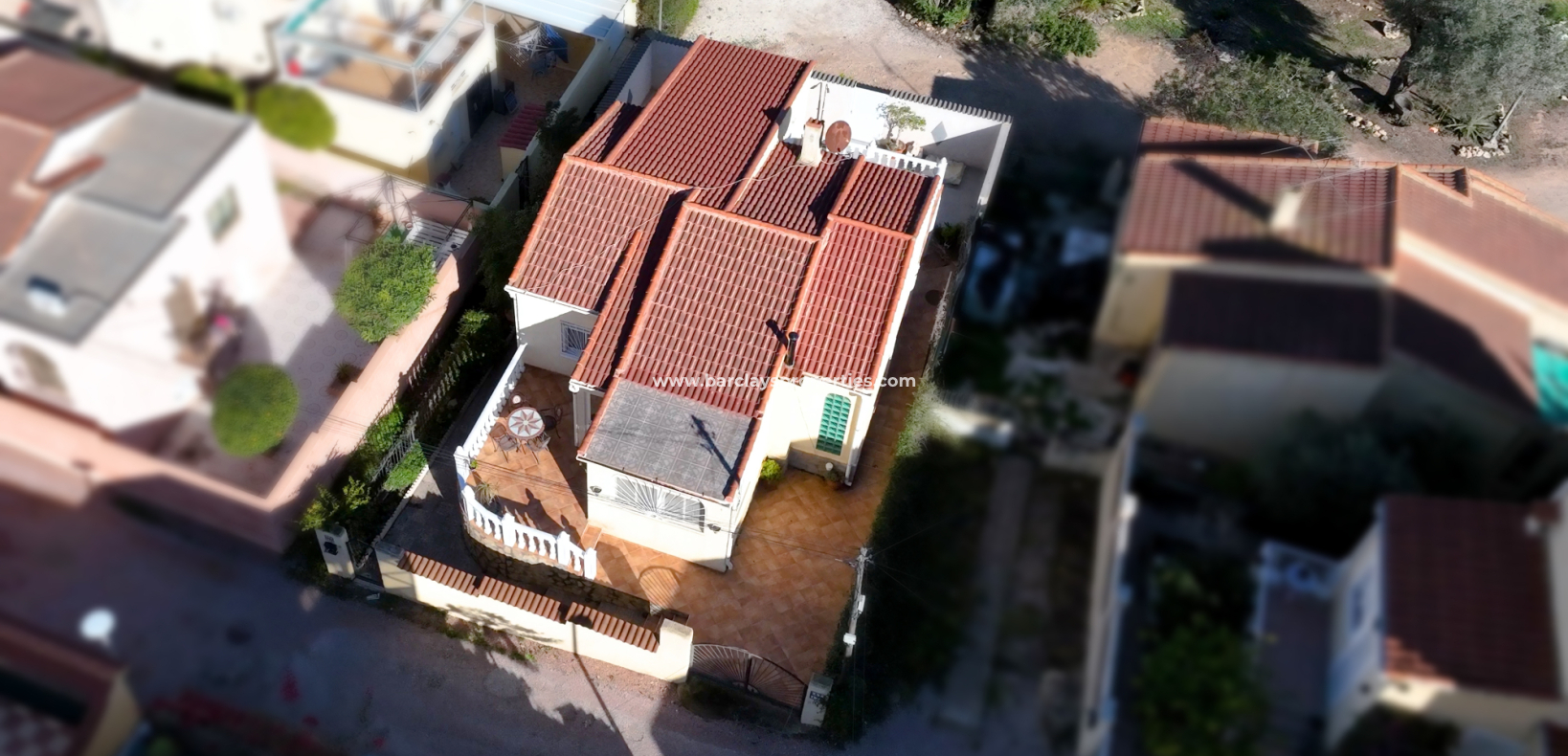 Reventa - Chalet Independiente - Urb. La Marina