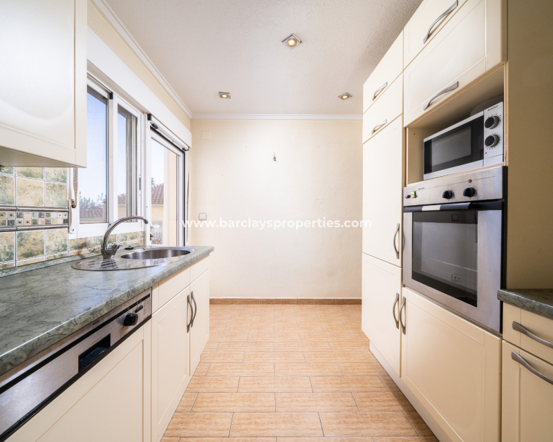 Reventa - Chalet Independiente - Urb. La Marina