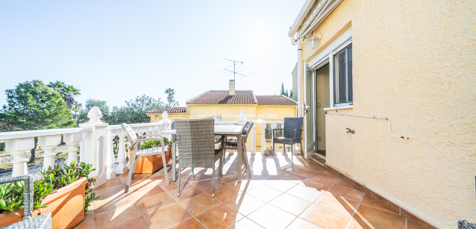 Reventa - Chalet Independiente - Urb. La Marina