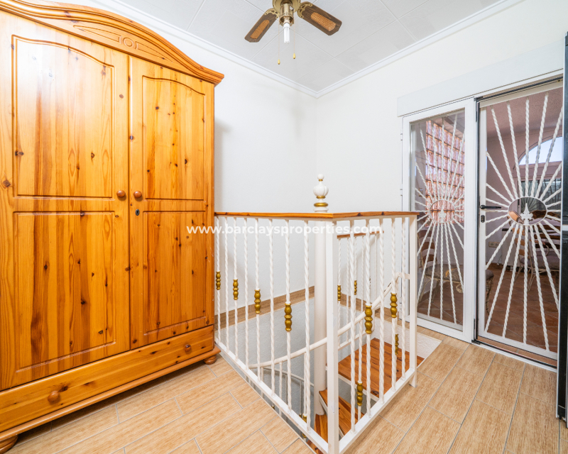 Reventa - Chalet Independiente - Urb. La Marina
