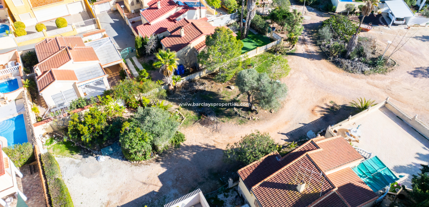 Reventa - Chalet Independiente - Urb. La Marina
