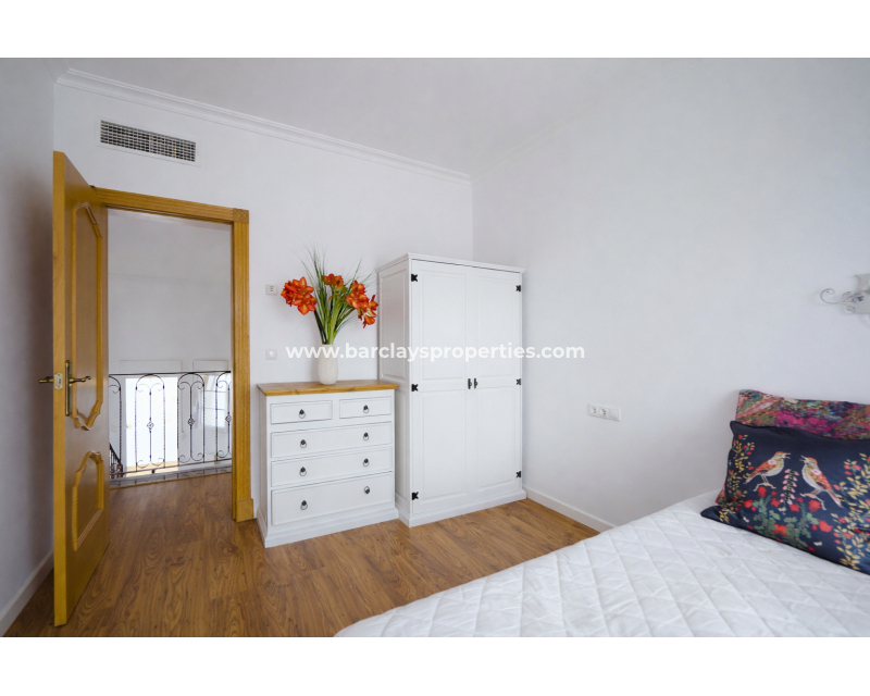 Reventa - Chalet Independiente - Urb. La Marina