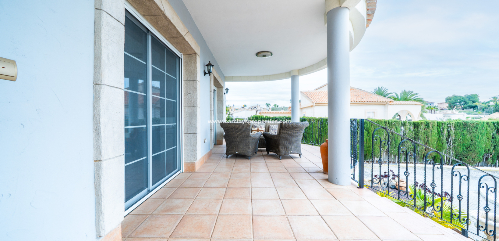 Reventa - Chalet Independiente - Urb. La Marina