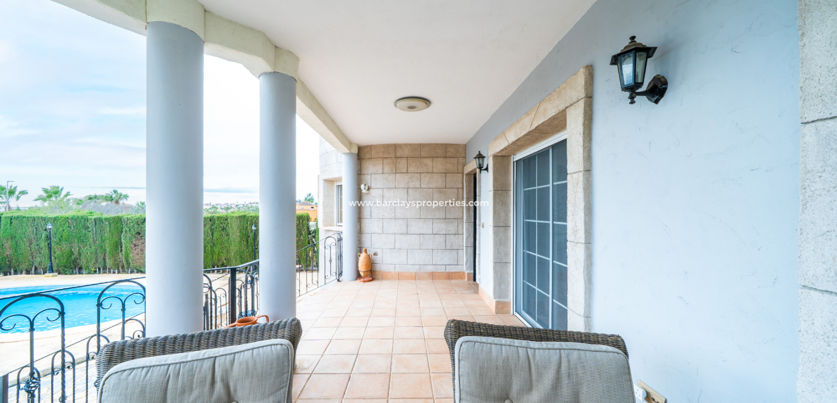 Reventa - Chalet Independiente - Urb. La Marina