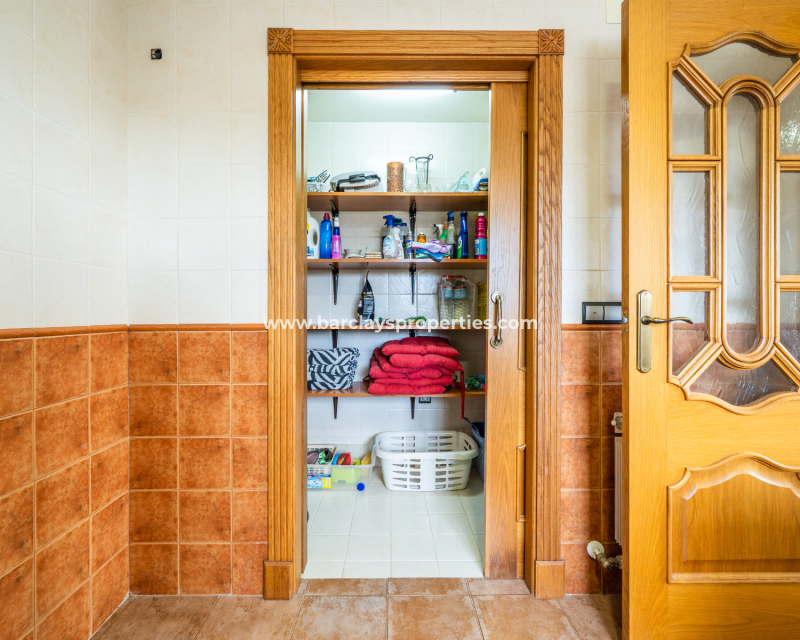 Reventa - Chalet Independiente - Urb. La Marina