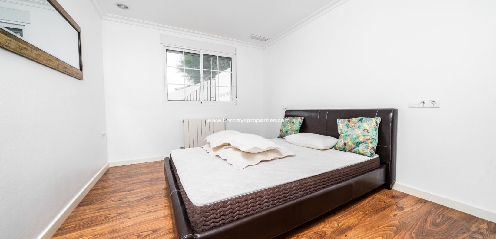 Reventa - Chalet Independiente - Urb. La Marina