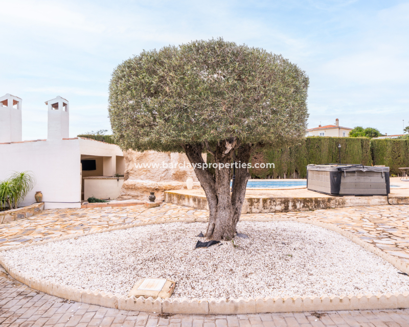 Reventa - Chalet Independiente - Urb. La Marina