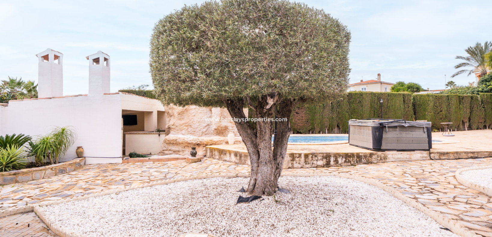 Reventa - Chalet Independiente - Urb. La Marina