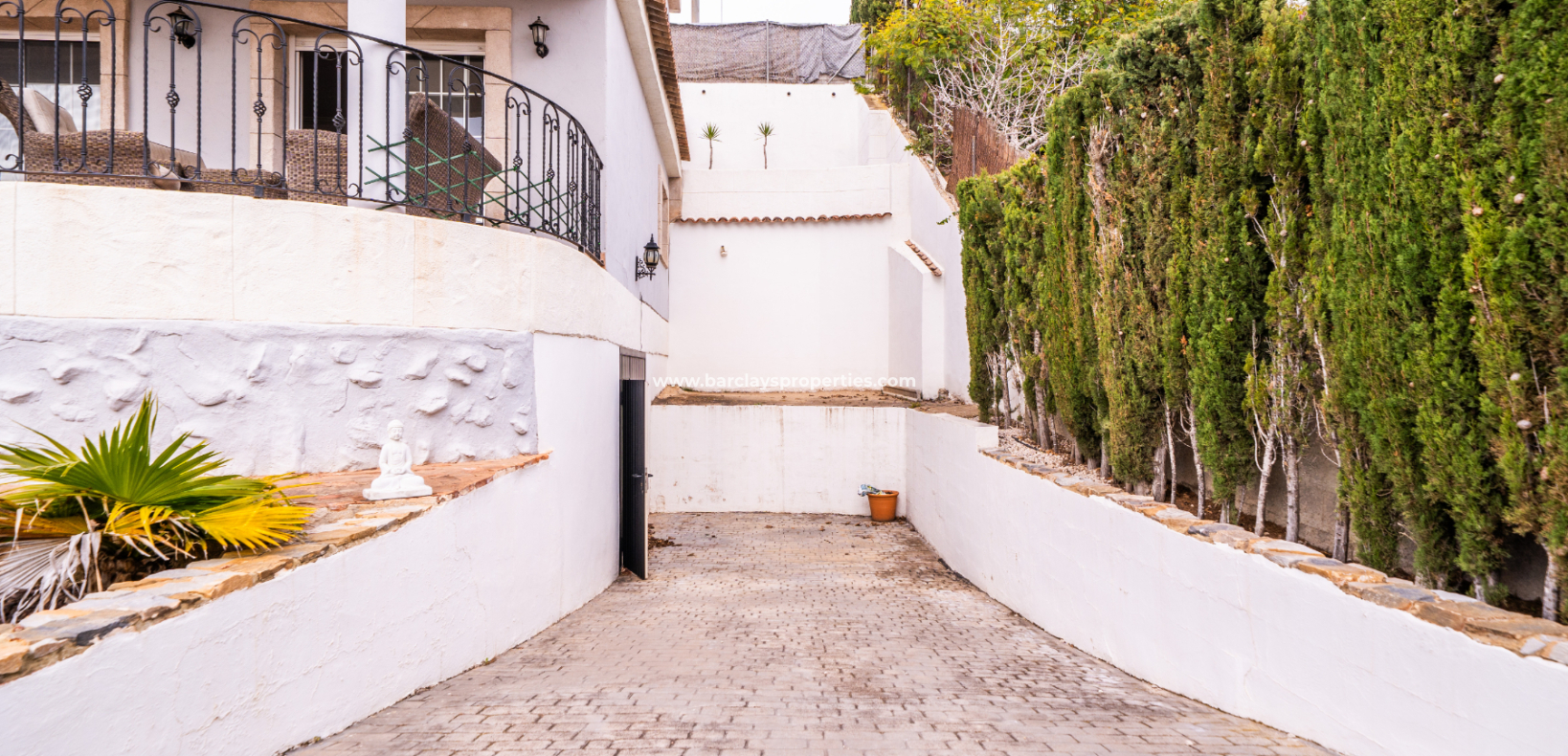 Reventa - Chalet Independiente - Urb. La Marina