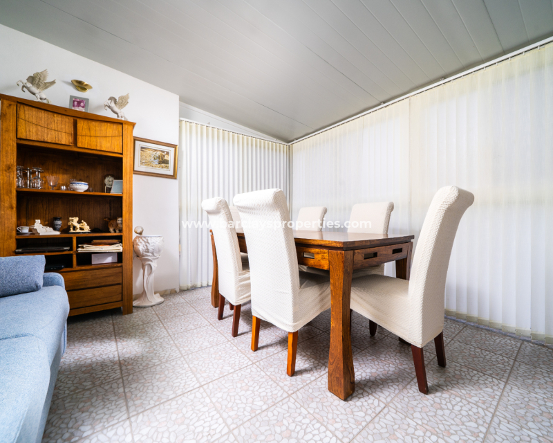 Reventa - Chalet Independiente - Urb. La Marina