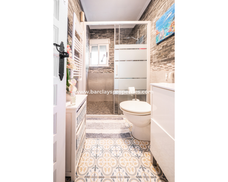 Reventa - Chalet Independiente - Urb. La Marina