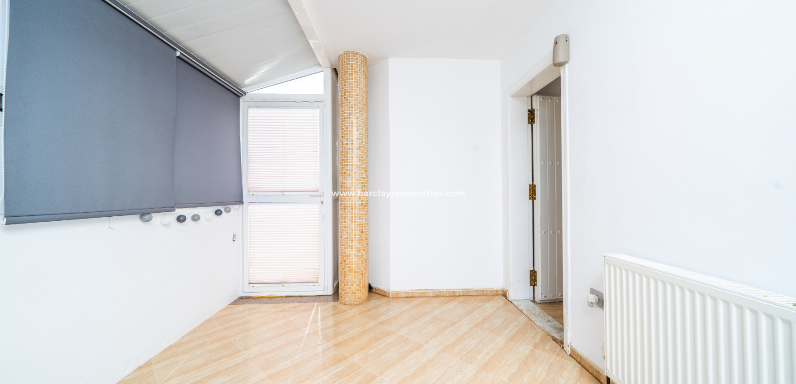 Reventa - Chalet Independiente - Urb. La Marina
