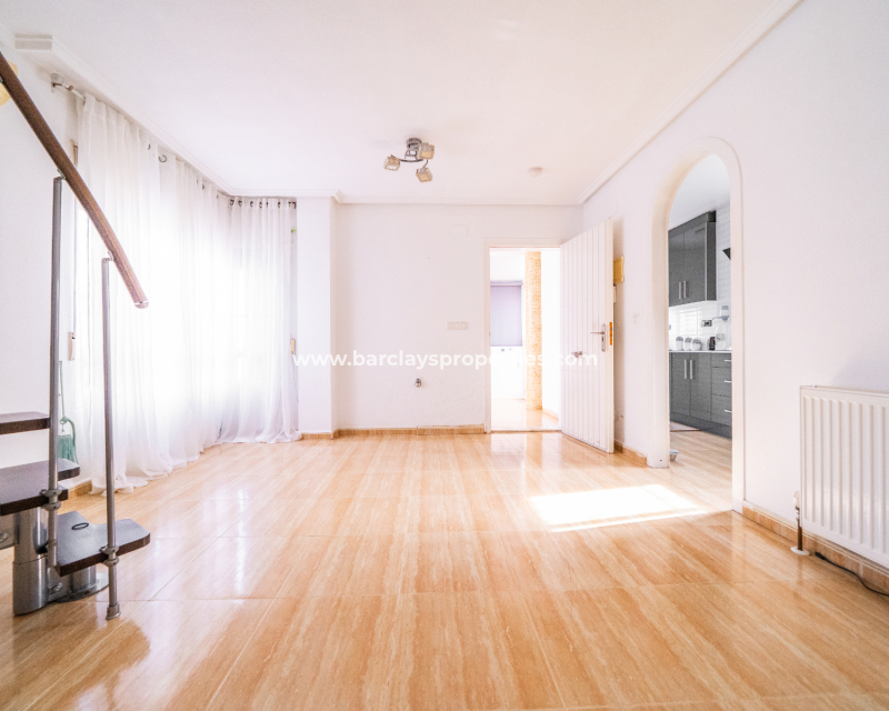 Reventa - Chalet Independiente - Urb. La Marina