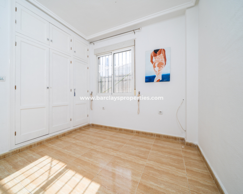 Reventa - Chalet Independiente - Urb. La Marina