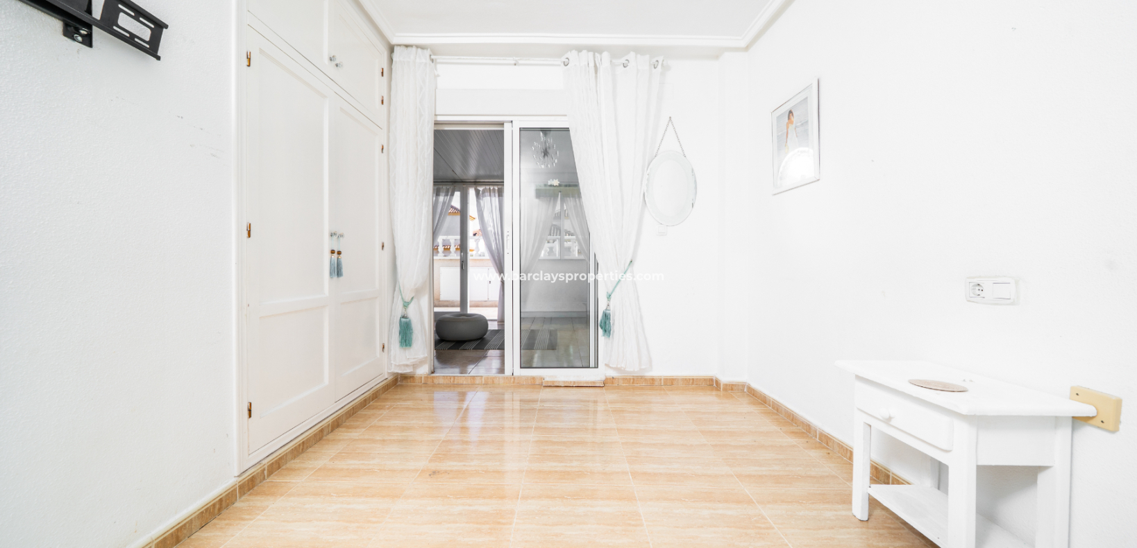 Reventa - Chalet Independiente - Urb. La Marina