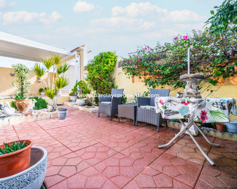 Reventa - Chalet Independiente - Urb. La Marina