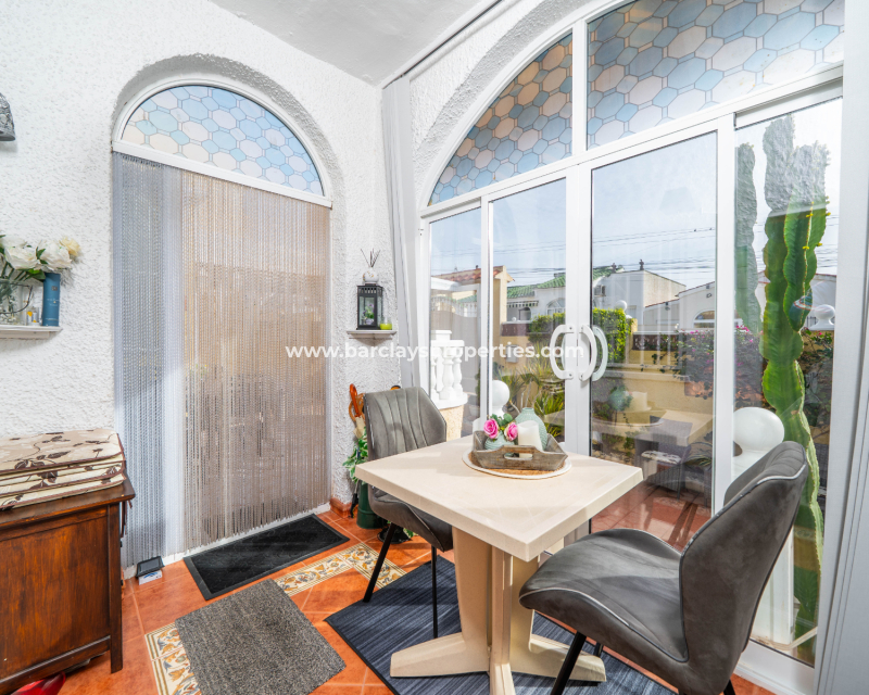 Reventa - Chalet Independiente - Urb. La Marina