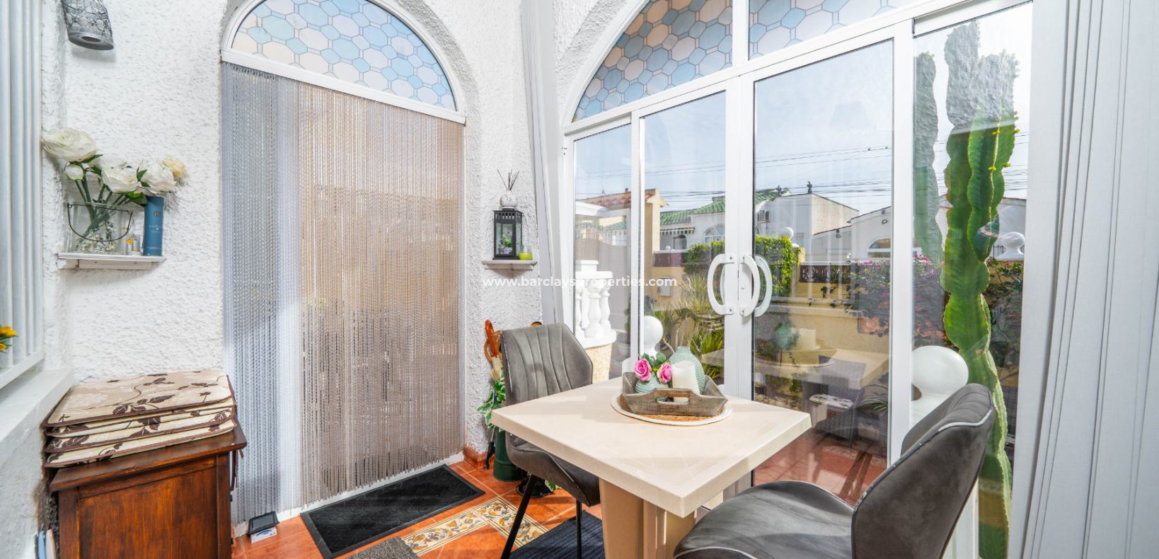 Reventa - Chalet Independiente - Urb. La Marina