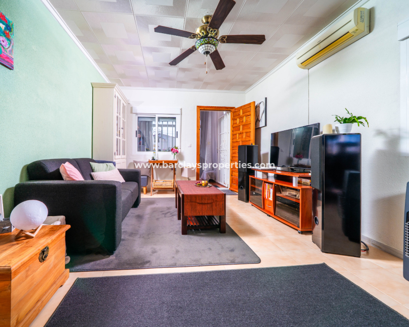 Reventa - Chalet Independiente - Urb. La Marina