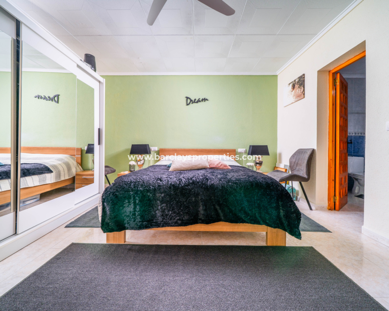 Reventa - Chalet Independiente - Urb. La Marina