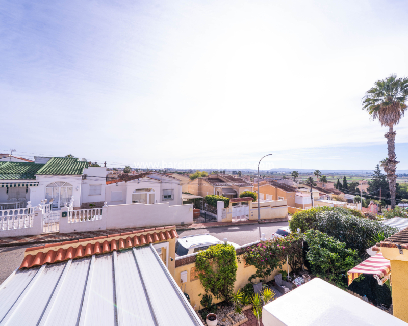 Reventa - Chalet Independiente - Urb. La Marina