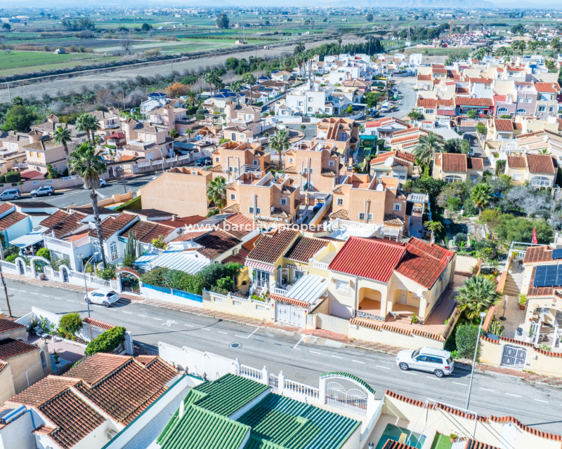 Reventa - Chalet Independiente - Urb. La Marina