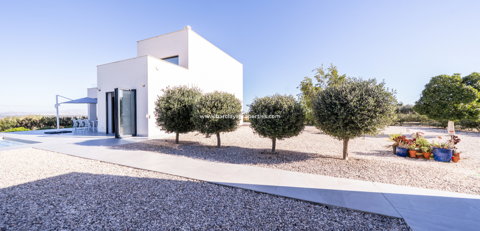 Reventa - Chalet Independiente - Urb. La Marina
