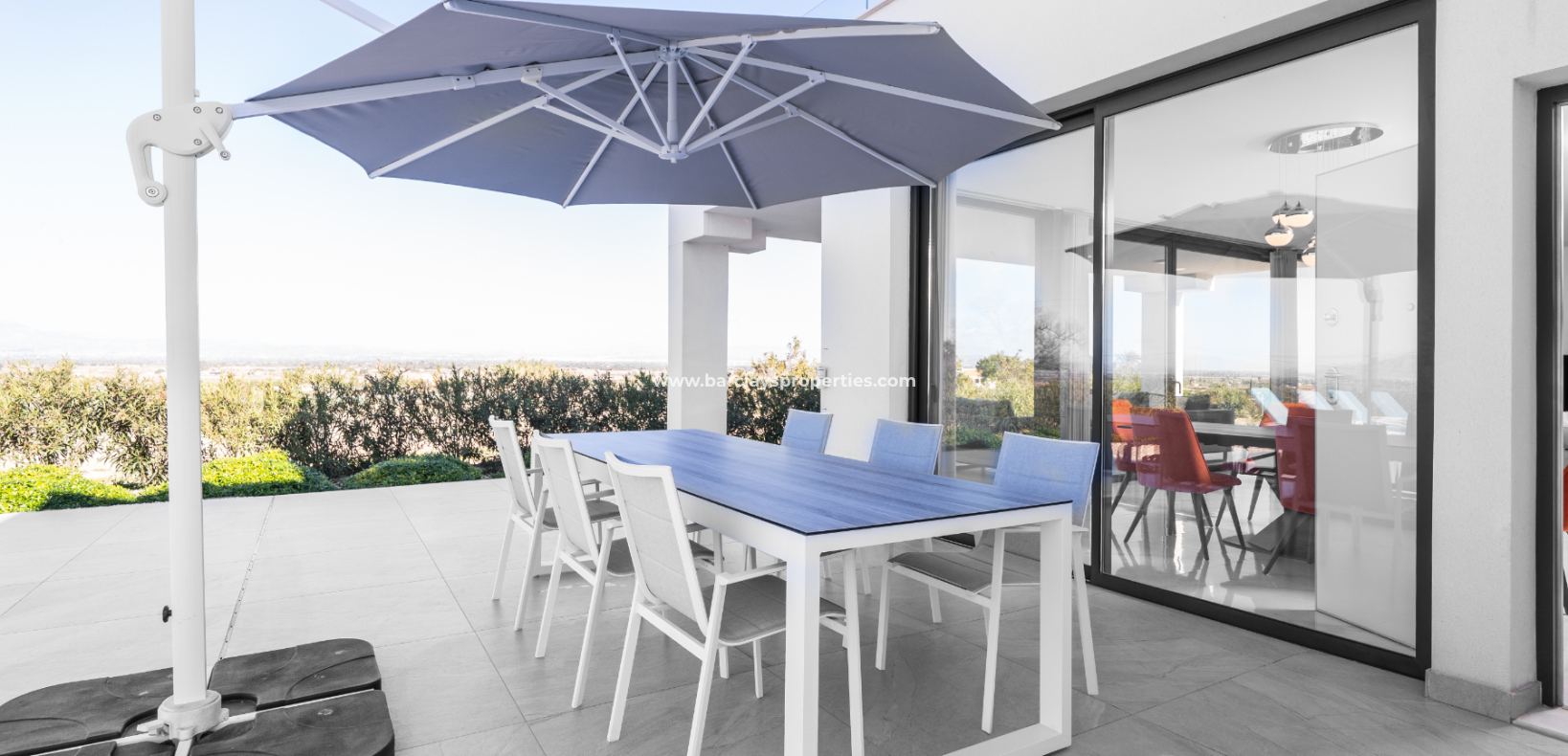 Reventa - Chalet Independiente - Urb. La Marina