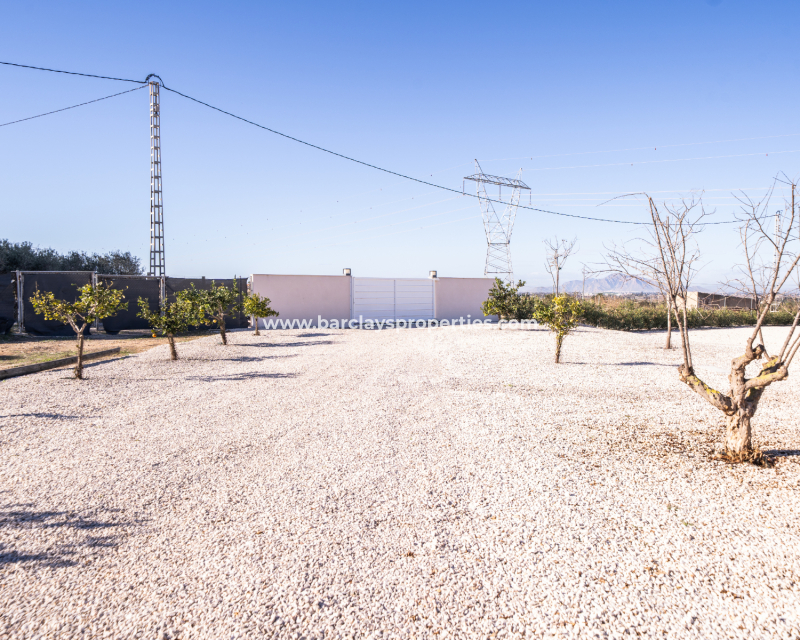 Reventa - Chalet Independiente - Urb. La Marina