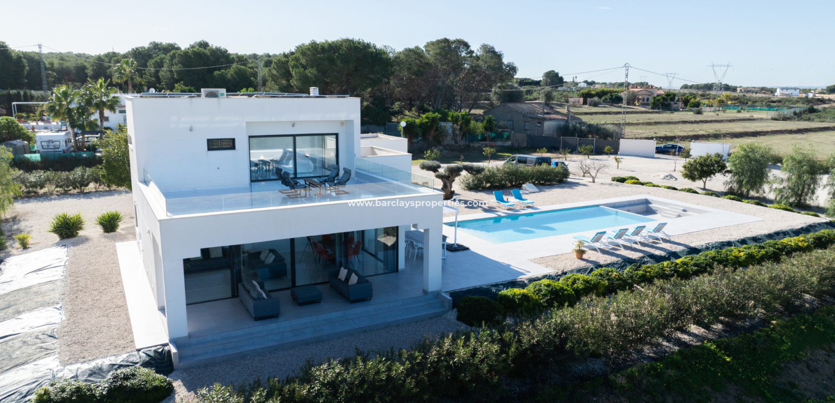 Reventa - Chalet Independiente - Urb. La Marina