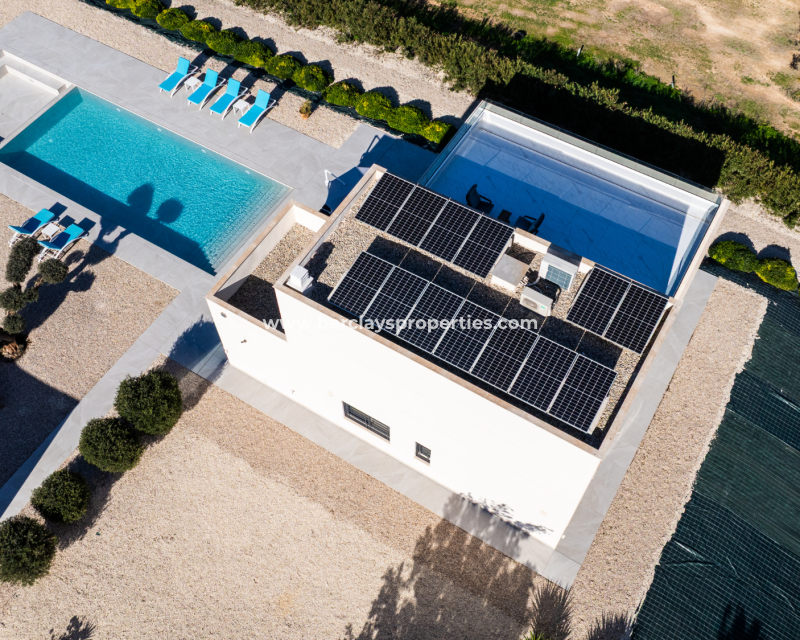 Reventa - Chalet Independiente - Urb. La Marina