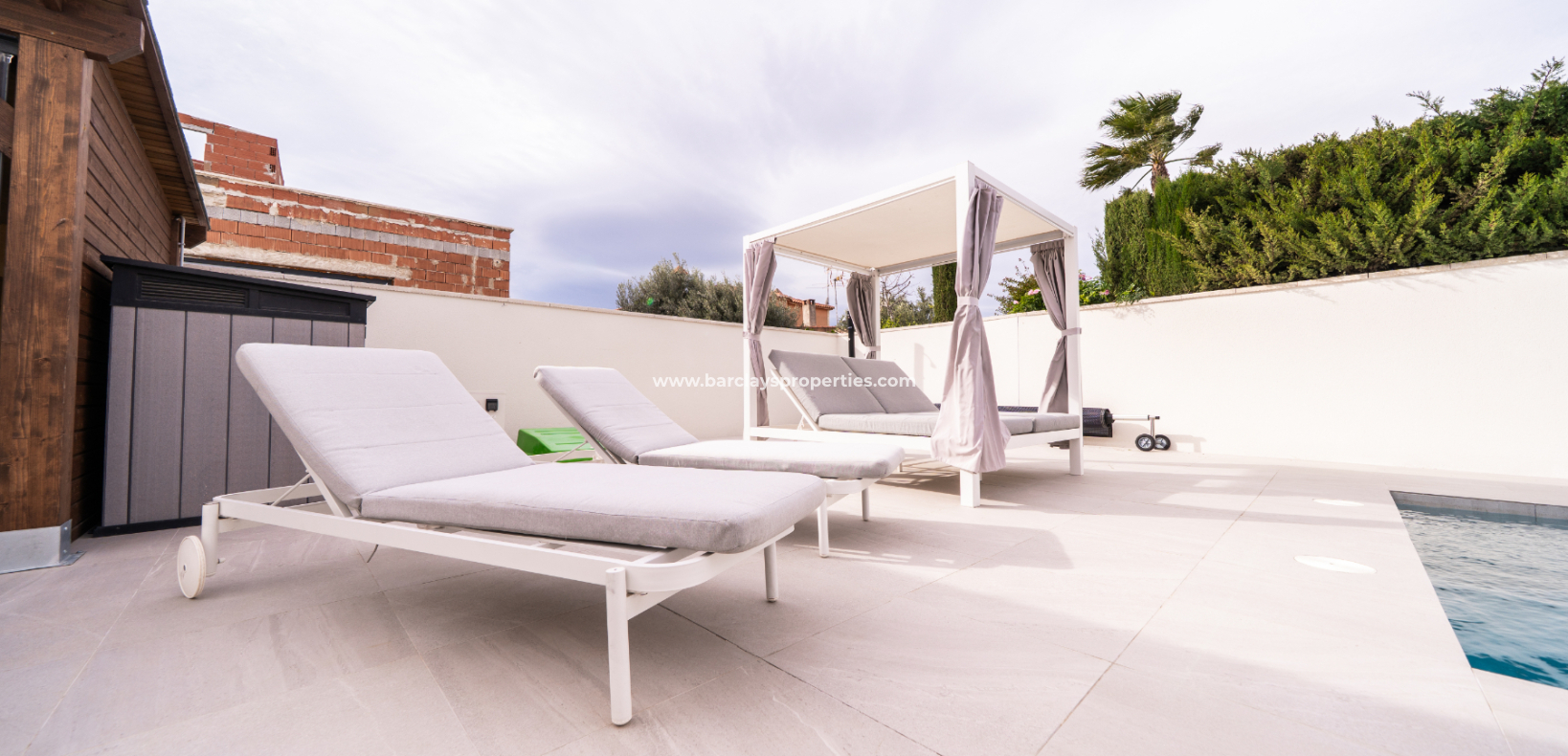Reventa - Chalet Independiente - Urb. La Marina