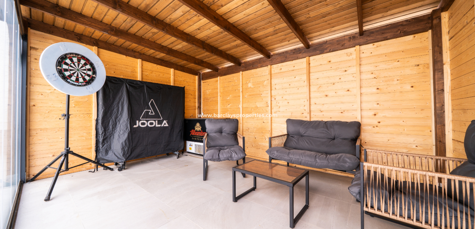 Reventa - Chalet Independiente - Urb. La Marina