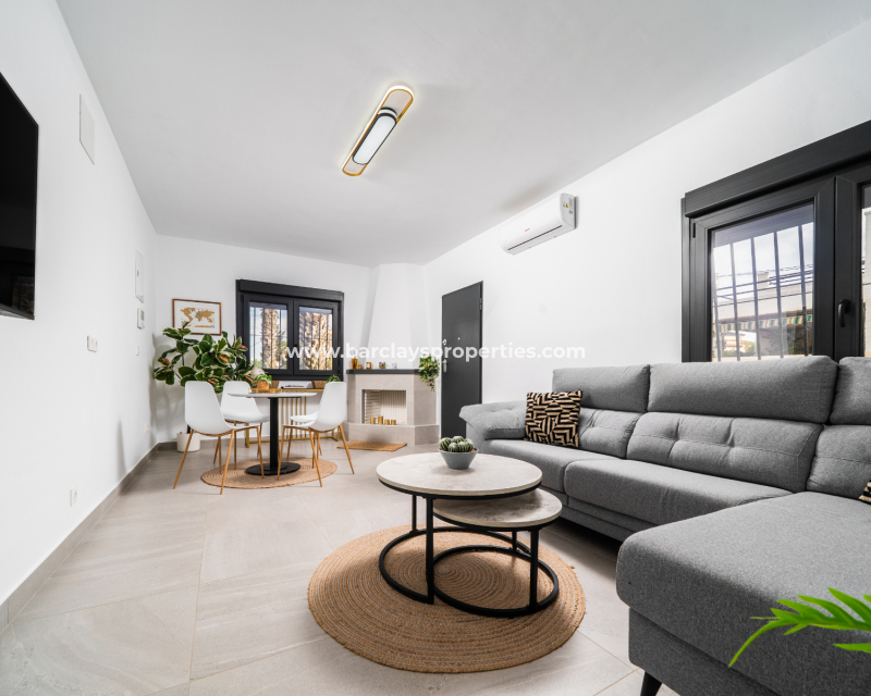 Reventa - Chalet Independiente - Urb. La Marina