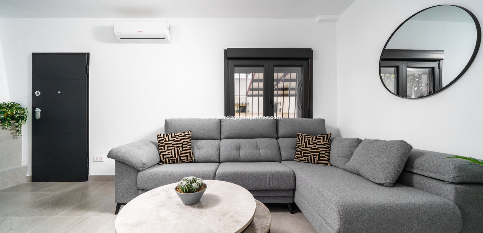 Reventa - Chalet Independiente - Urb. La Marina