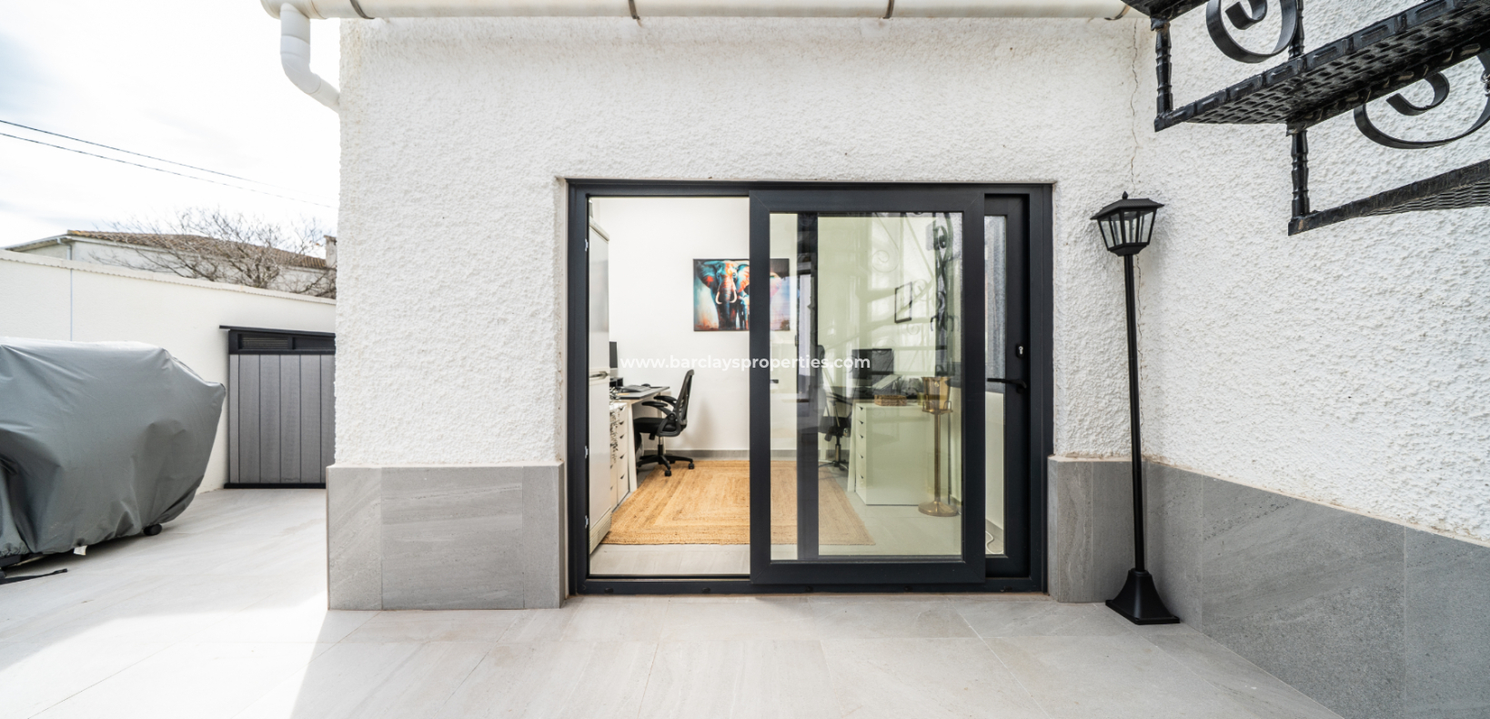 Reventa - Chalet Independiente - Urb. La Marina