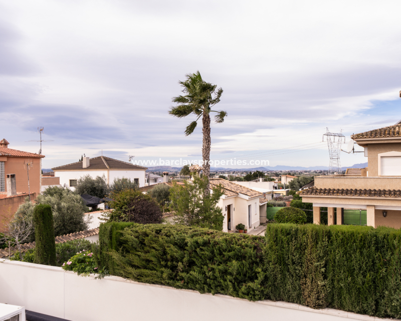 Reventa - Chalet Independiente - Urb. La Marina