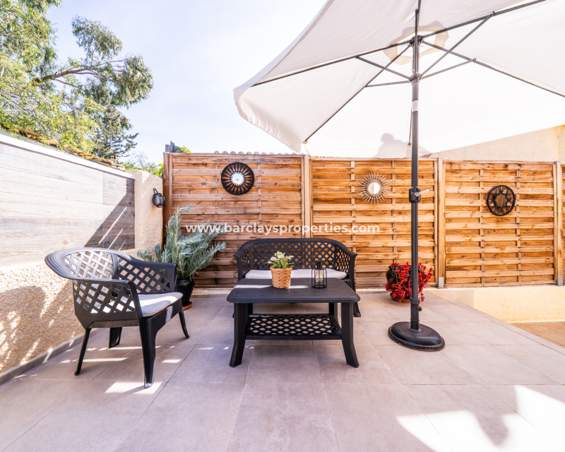 Reventa - Chalet Independiente - Urb. La Marina