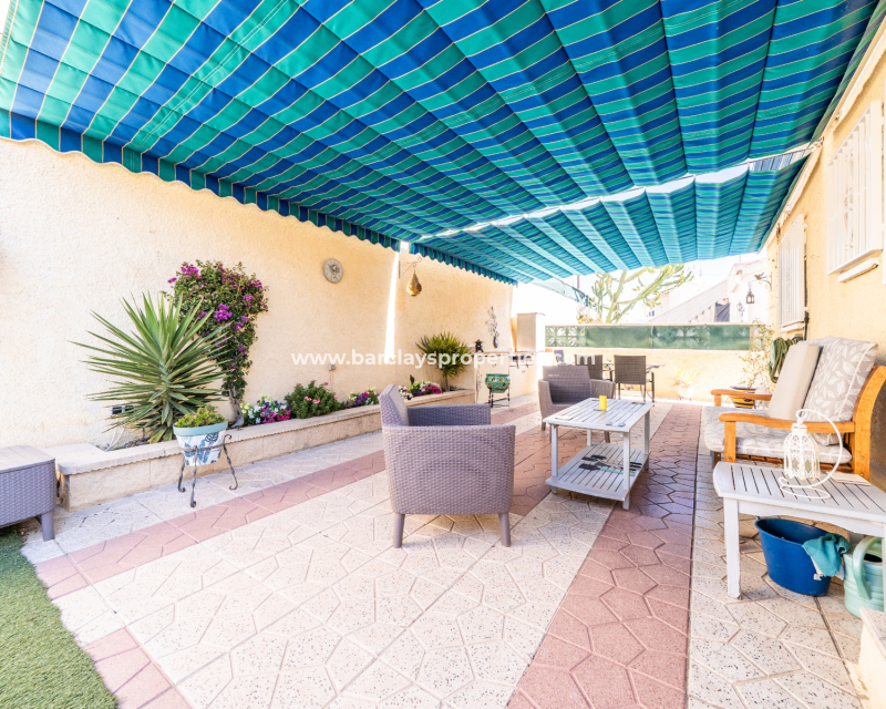 Reventa - Chalet Independiente - Urb. La Marina