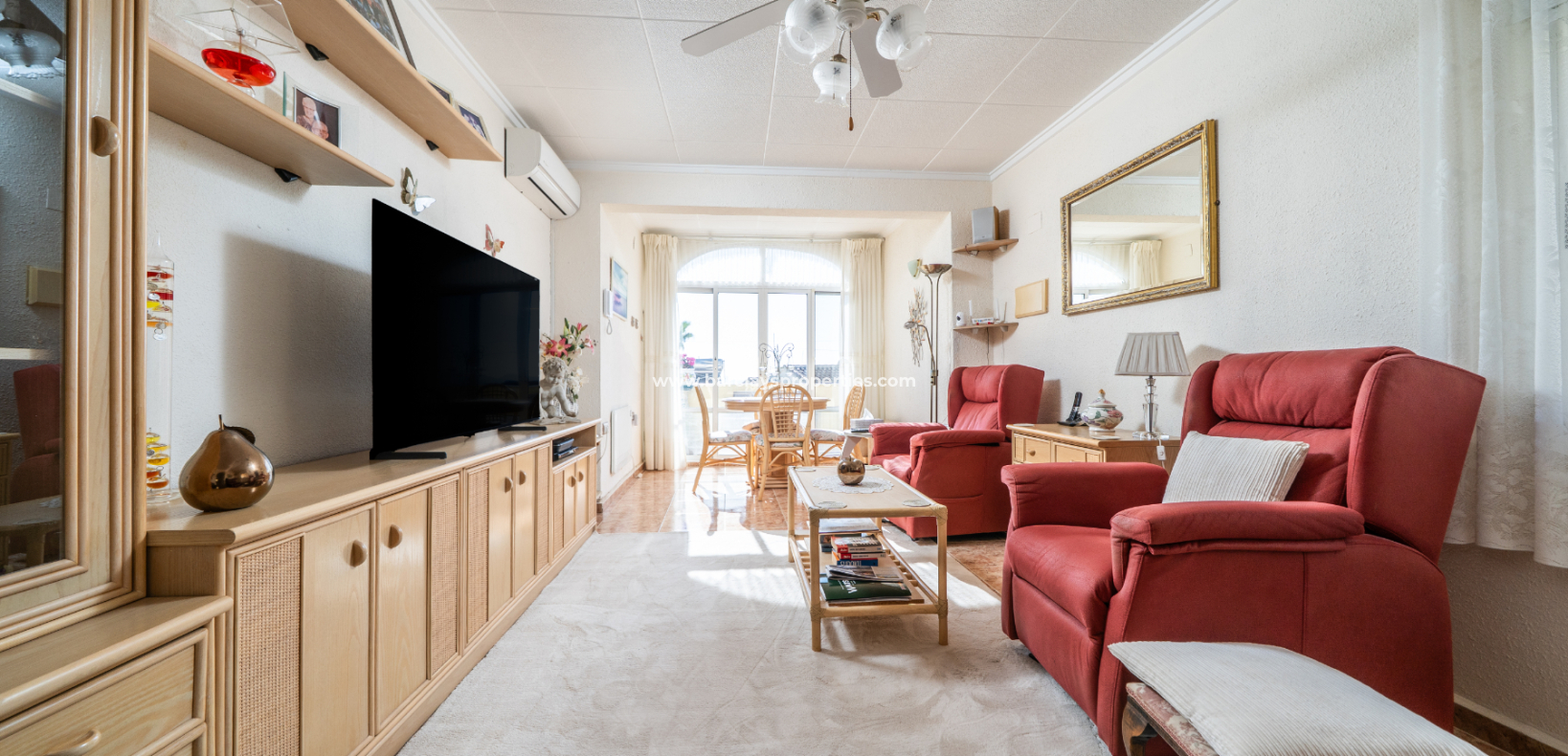 Reventa - Chalet Independiente - Urb. La Marina