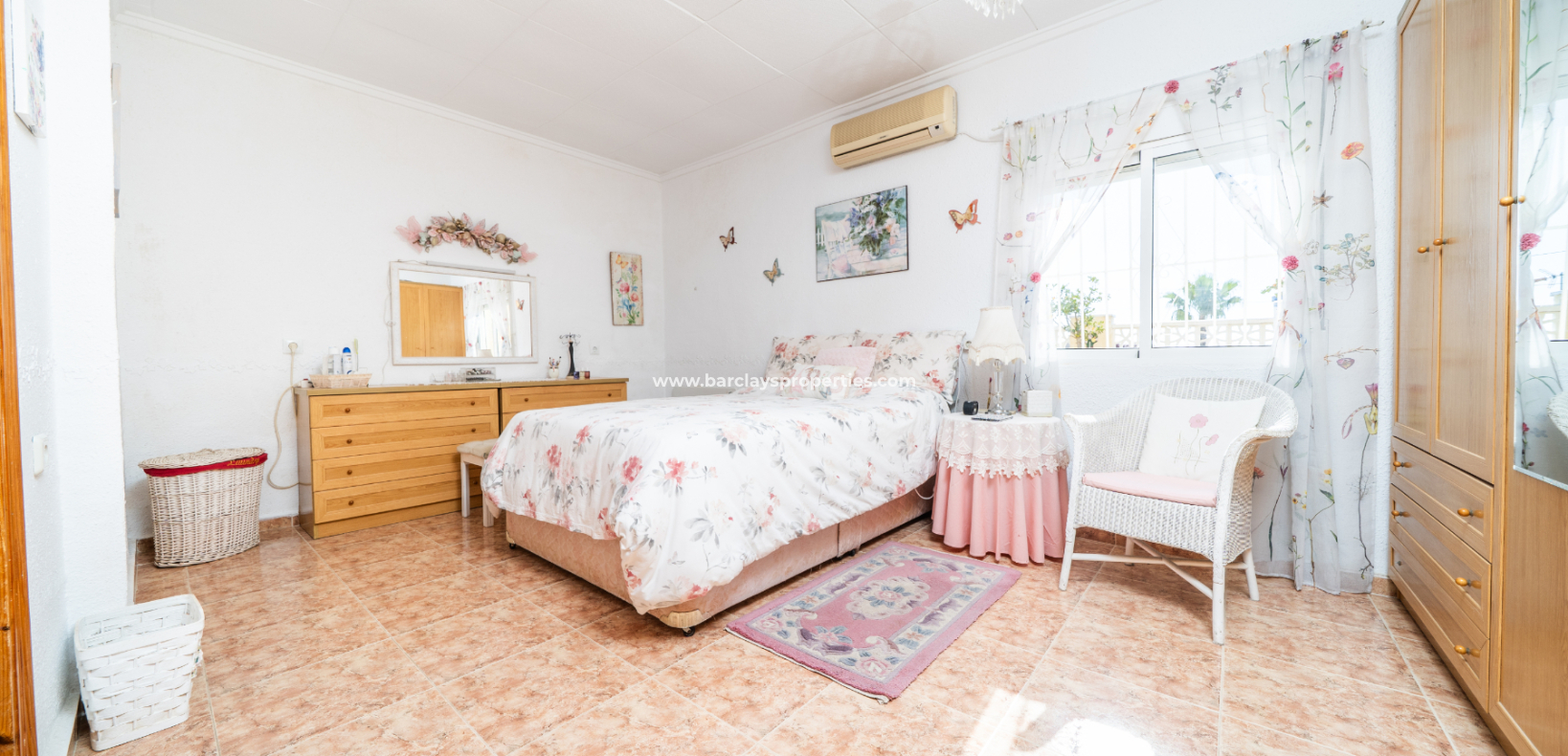 Reventa - Chalet Independiente - Urb. La Marina