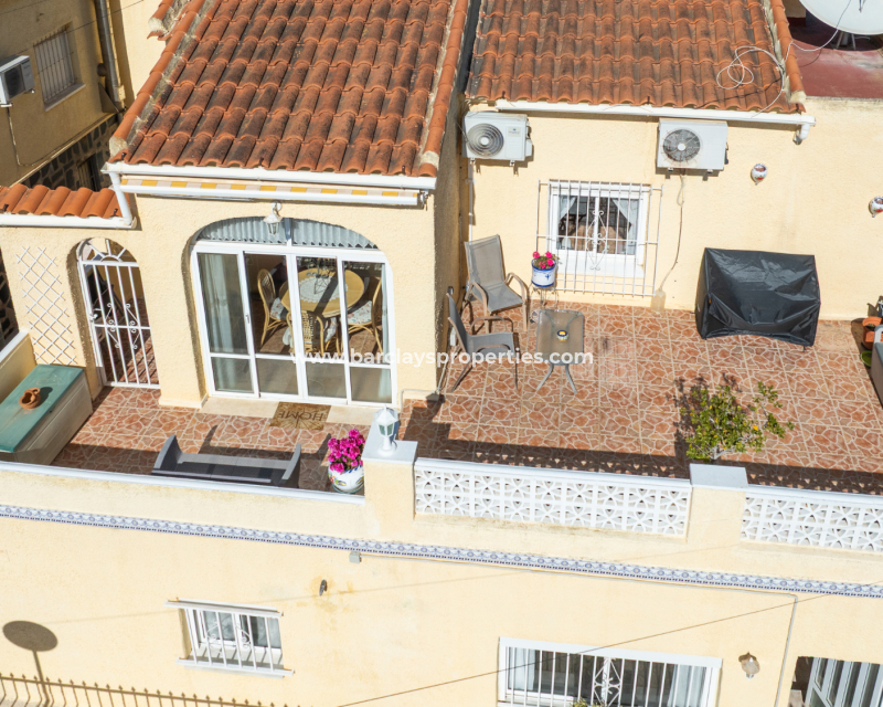 Reventa - Chalet Independiente - Urb. La Marina