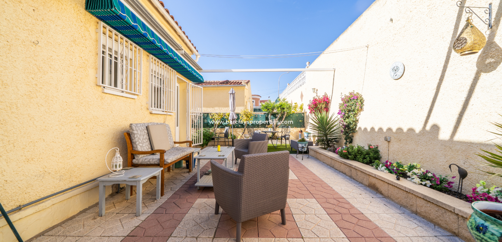 Reventa - Chalet Independiente - Urb. La Marina