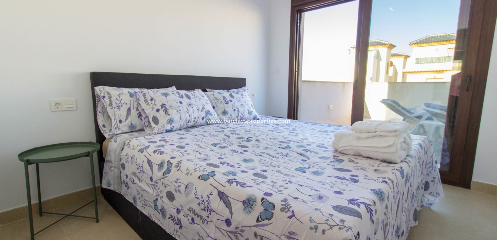 Reventa - Chalet Independiente - Urb. La Marina