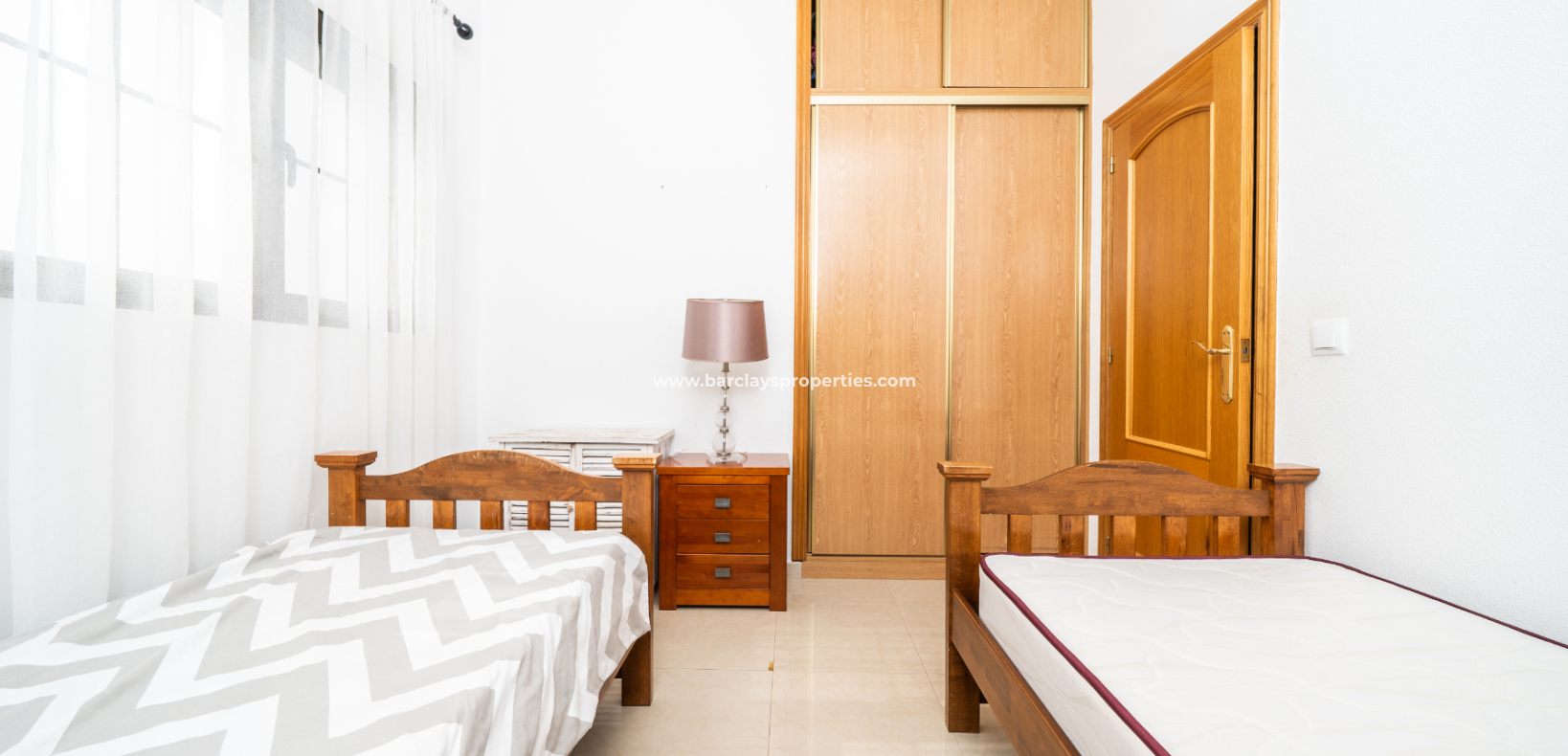Reventa - Chalet Independiente - Urb. La Marina