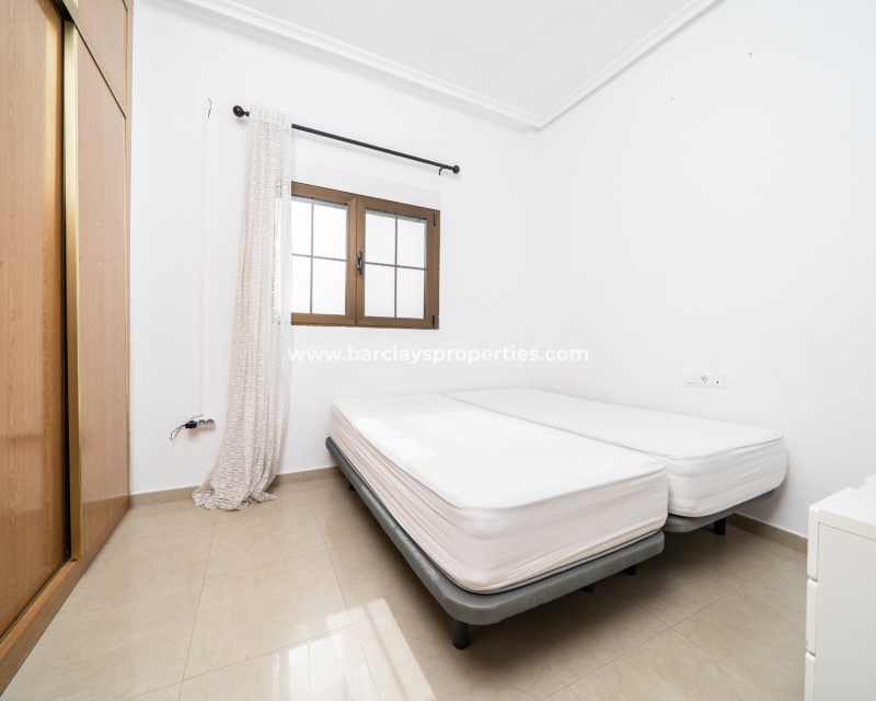 Reventa - Chalet Independiente - Urb. La Marina