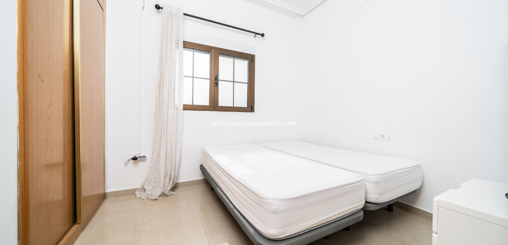 Reventa - Chalet Independiente - Urb. La Marina
